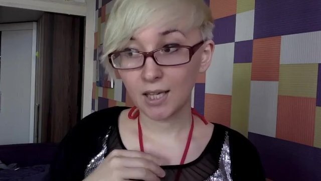 Девушки тиндера дают. Рассказывает сексолог Маша Вольман.