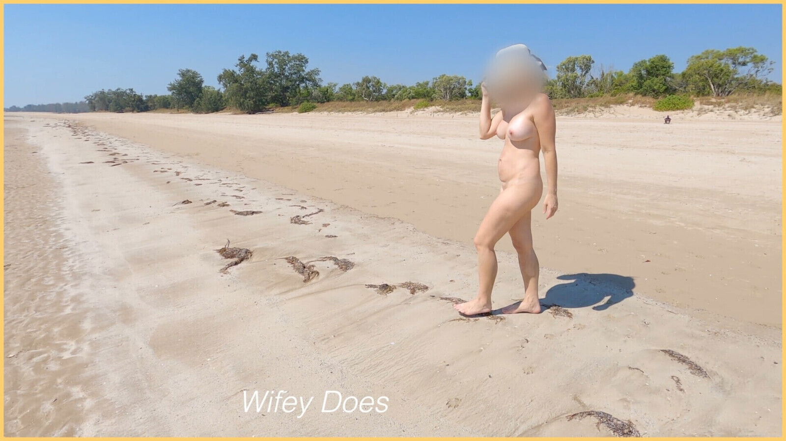 Wifey goes beach walks around fully nude everyone