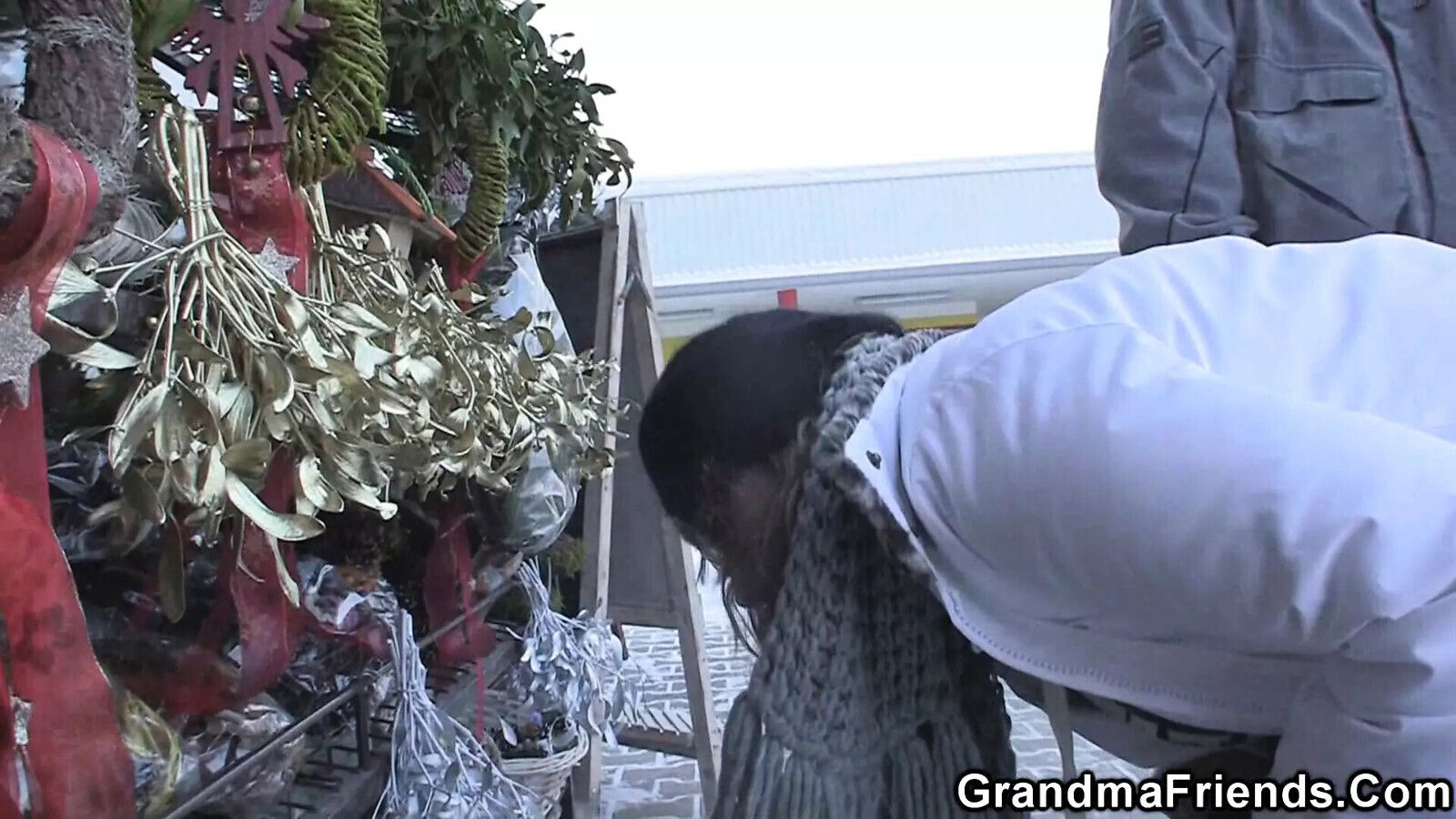 guys pick blonde 3some