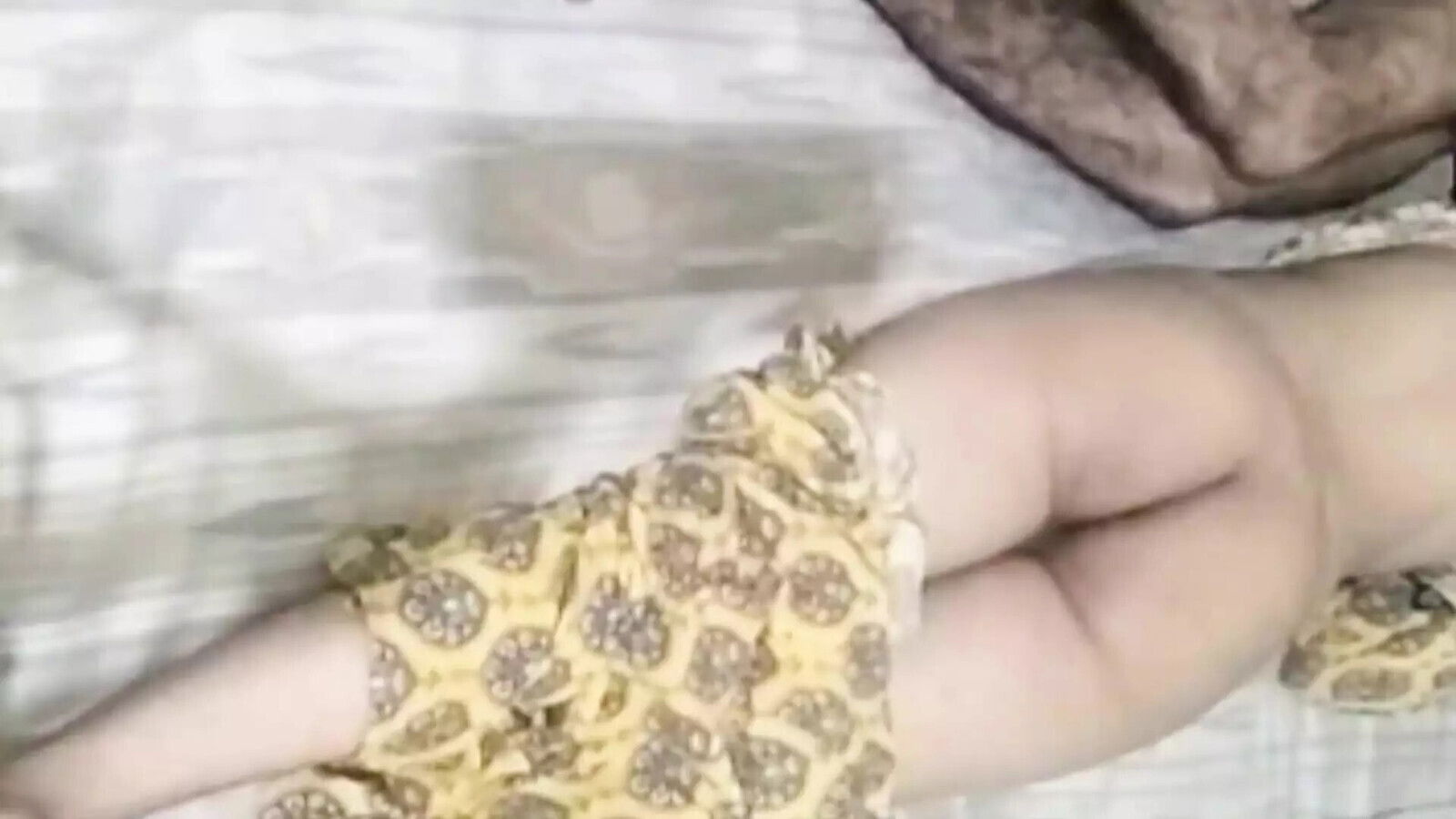 Desi Indian Bhabhi Hardcore Fucking With Dever 