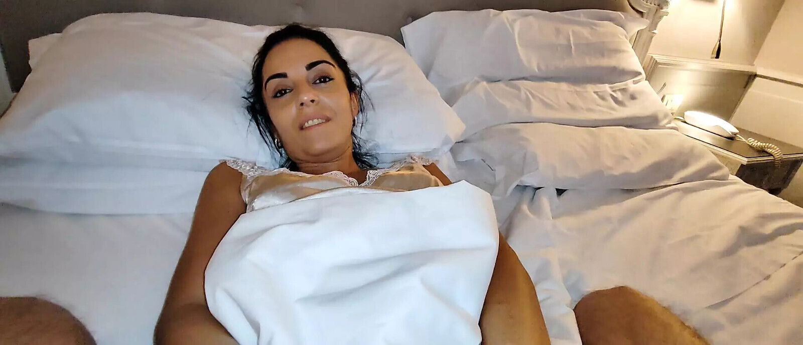 Slutty wife takes from friend secretly Hotel during vacation real amateur