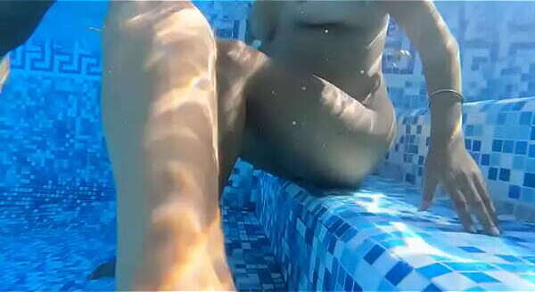 Pool Inside Pussy &ndash_ Tasty Creampie