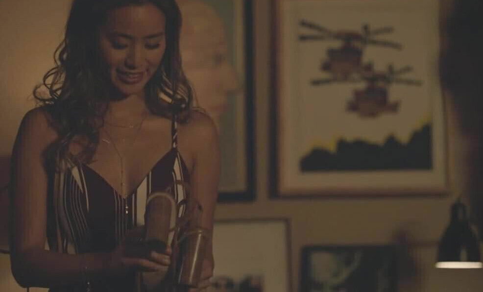 Michaela Watkins. Jamie Chung - Casual s3e05