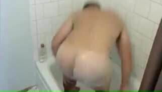 uncut hornyt str8 dad on shower