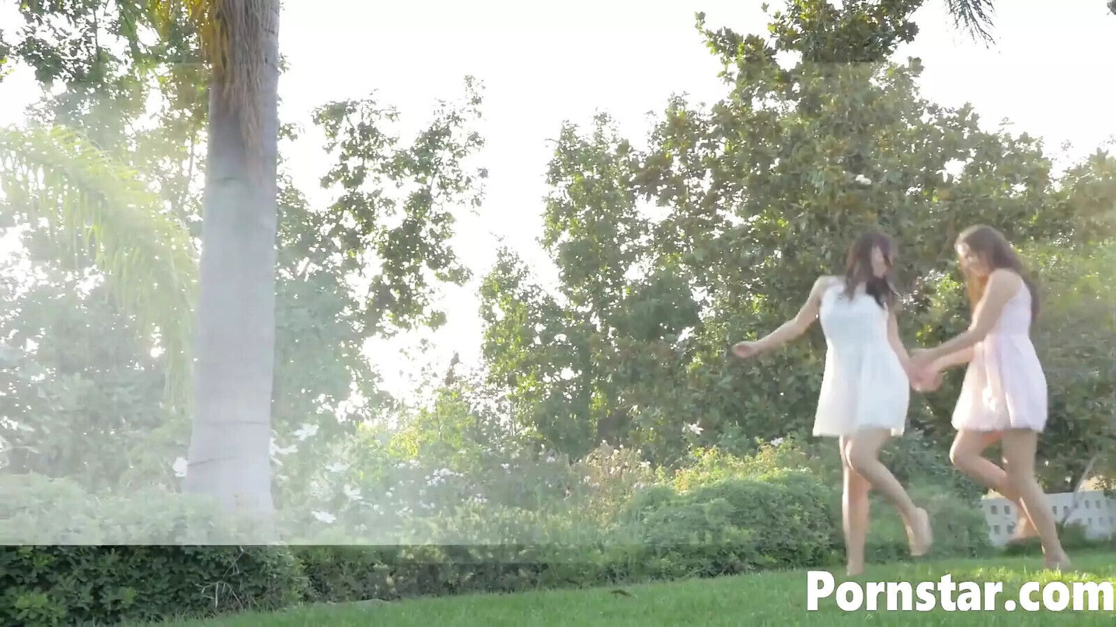 Lesbian hotties Aidra Madi meadows enjoy hardcore