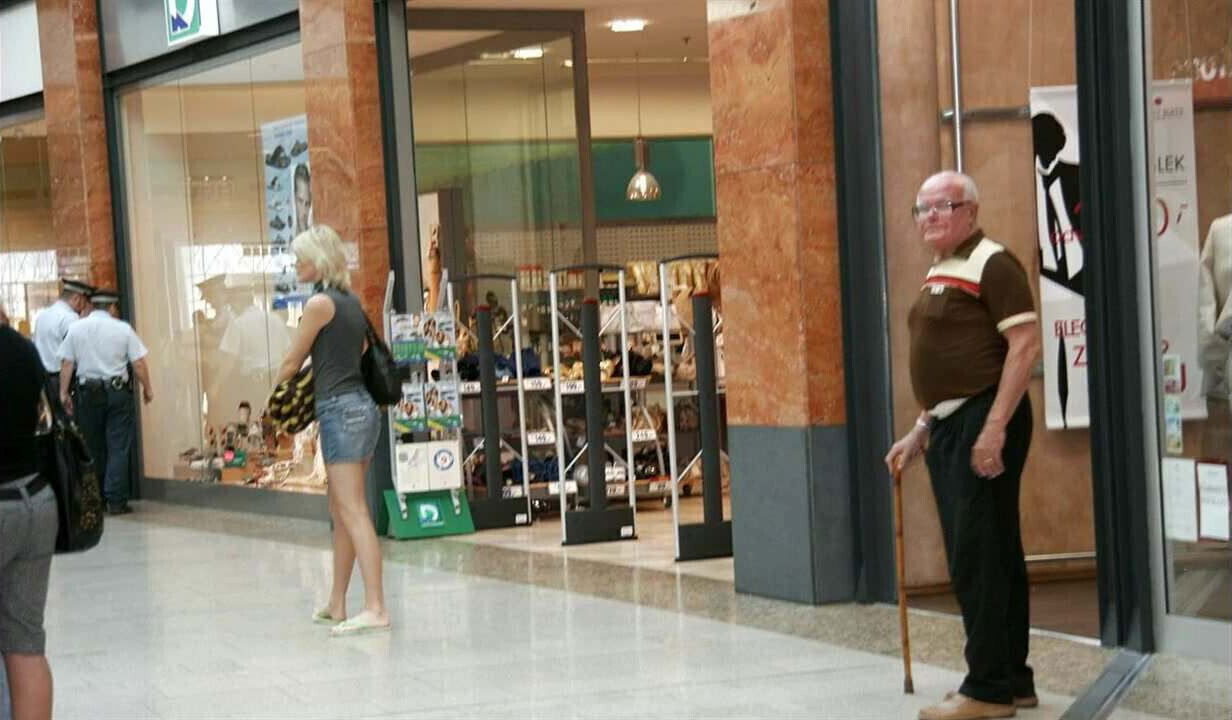 Slideshow number 28 (#old man #grandpa #dad) 