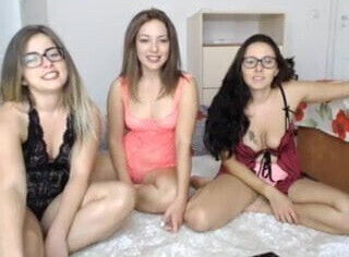 Three Amazing Camwhores Showing