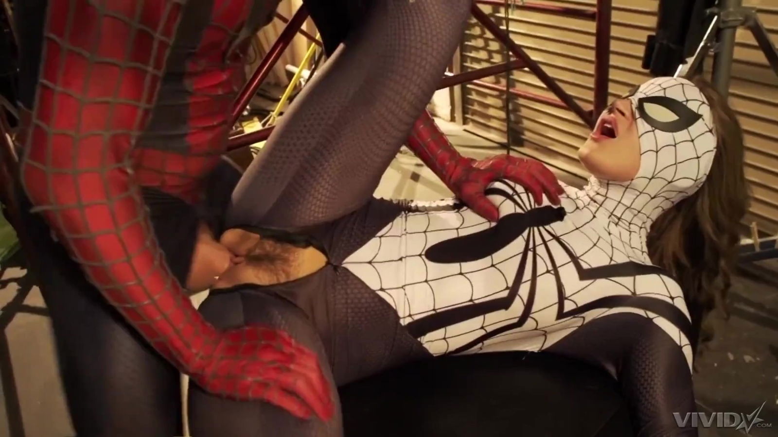 Spiderman spiderwoman don't take their hero costumes when they fuck