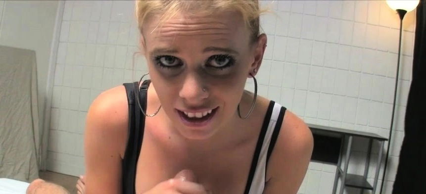 Luxurious Vanessa Vixon caressed fucked