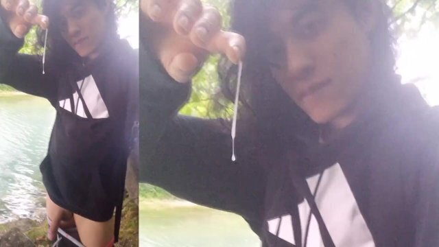 Cumplay play with long thick string stuck hand after orgasm with twink moaning outdoor