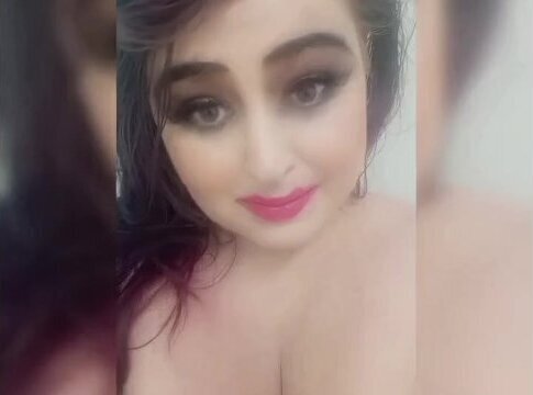 Public Smoking Play: Shopping Horny! Bathroom Play with Myself!!!