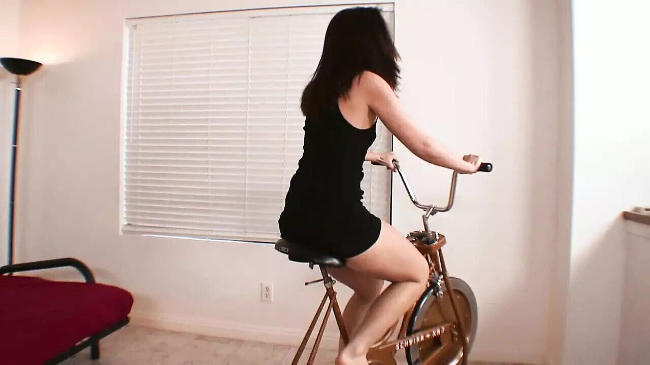 Interracial Love Nasty Brunette