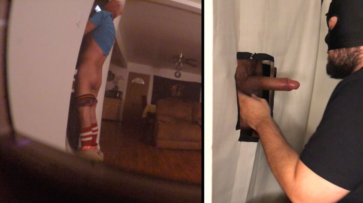 Str8 with socks gets worshipped