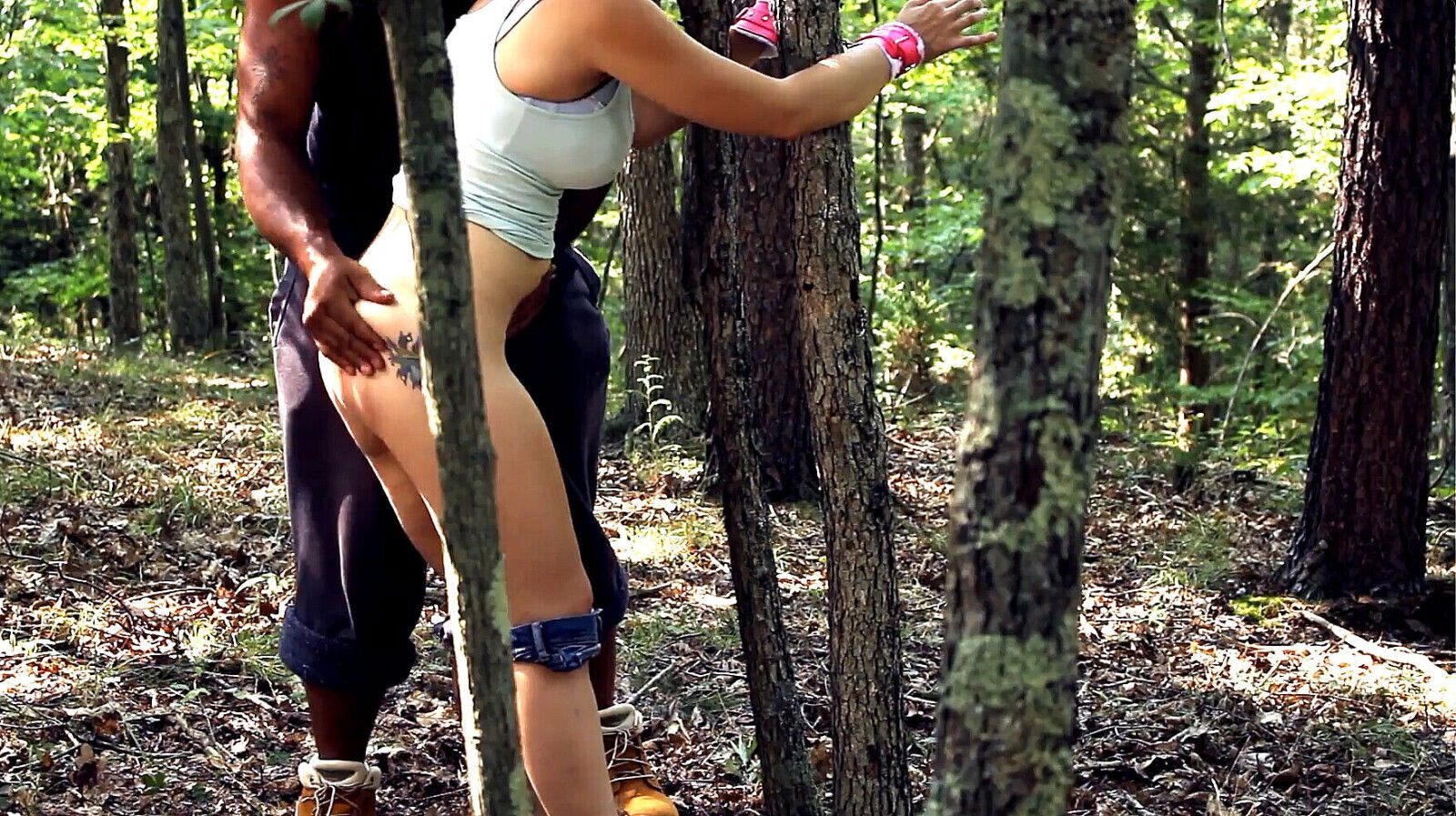 Nadia White gets TAKEN Whoe woods Super Films