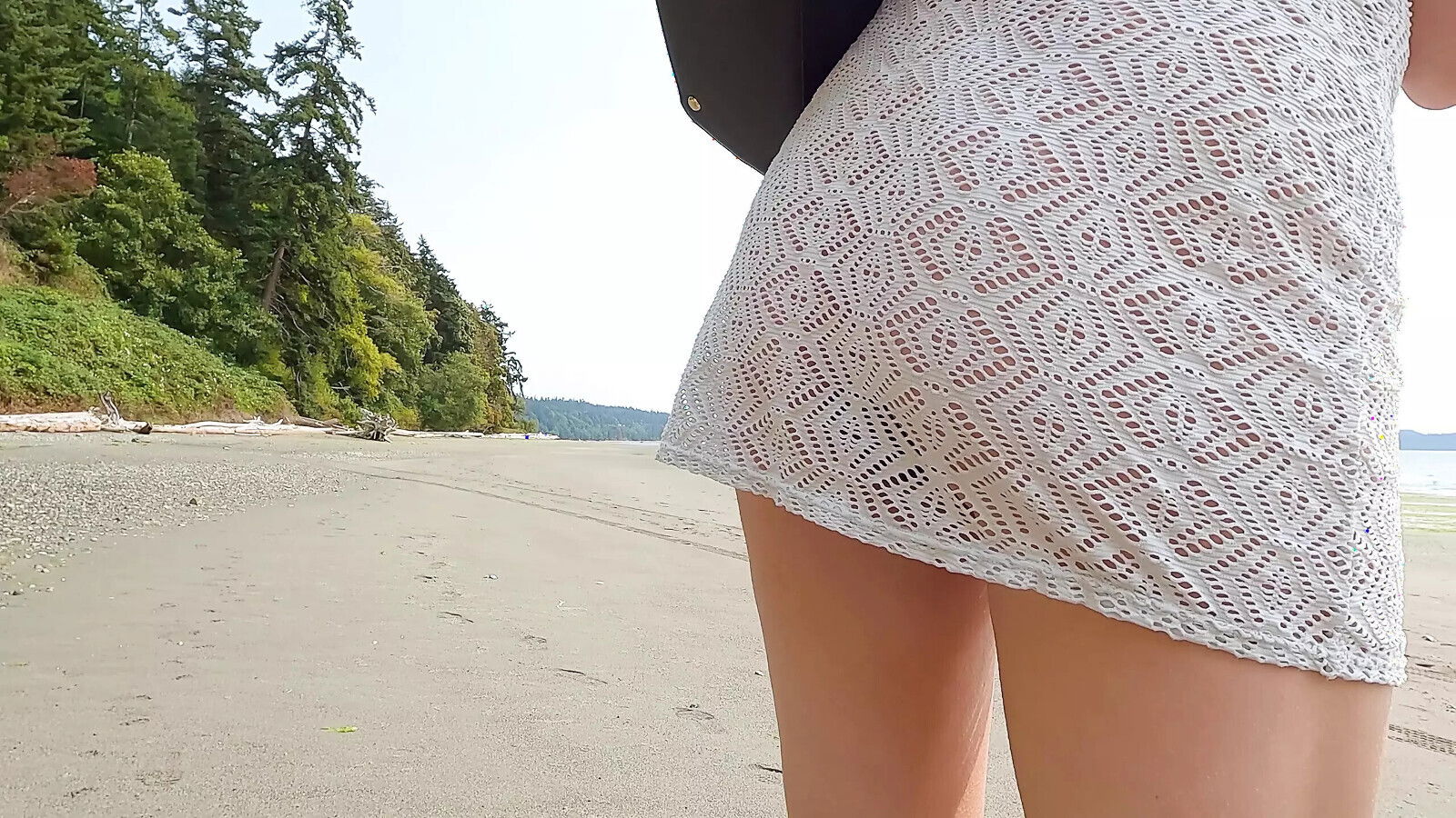 Longpussy, Fiddling around Beach. Part