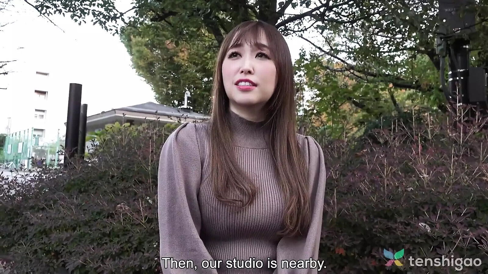 Reiko Katori Lovely Twenty Something Shop Girl Looking Model