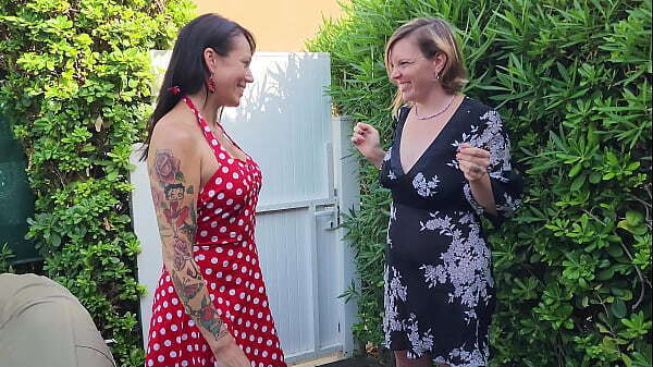 copine adeline lafouine m'_invite pour jeux baguettes chinoises