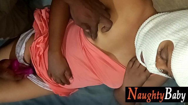  එය ඇසූ ඇය සිතුවේ සිංහල අශ්ලීල සිංහල 2023 කියා කෑගසන්න එපා කියාය