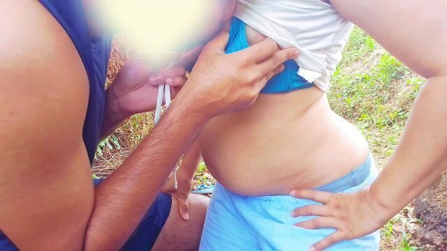 කැල්ල එක්ක පාලු තැනක හුකව්වා, lankan sexy girl amazing fuck ,.................................