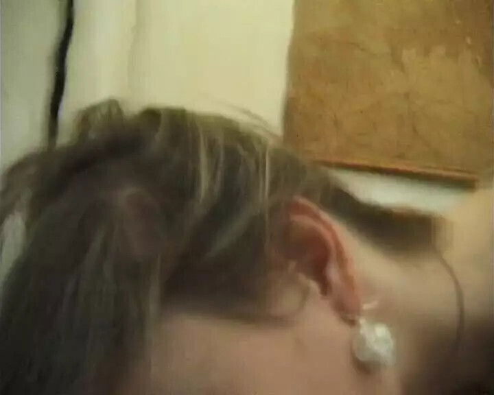 turns front camera Lenka