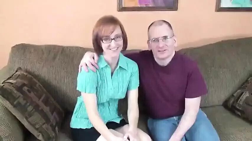 Horny glasses gets mouth from hairy