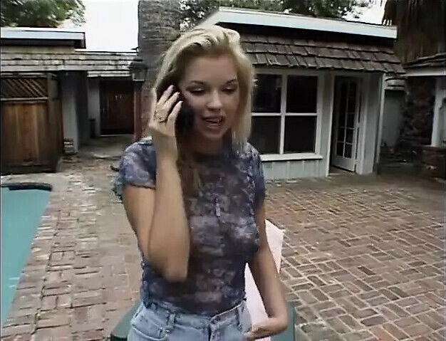 Young blonde hottie pink pussy licked, before taking