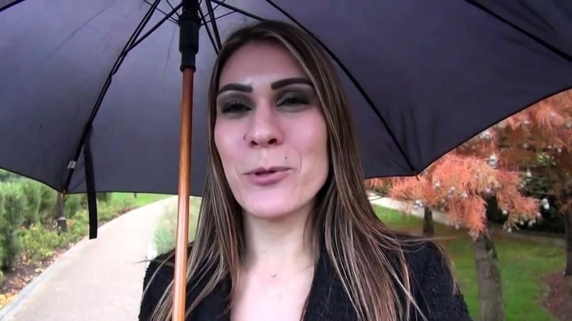 Ludivine Summers, Camille Caroline Ouverture