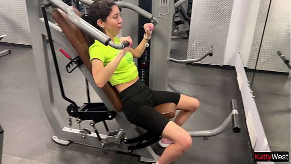 Picked beauty fucked first date