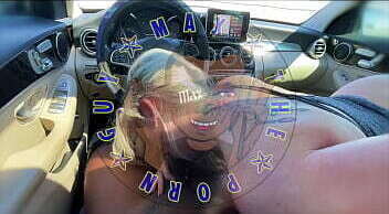 PIPS3E3: SYDNEY MAKES BLOW HUGE LOAD MOUTH STAIRWELL!