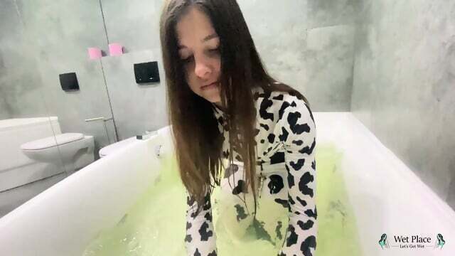 Sweety Vikky Bathing Leggings