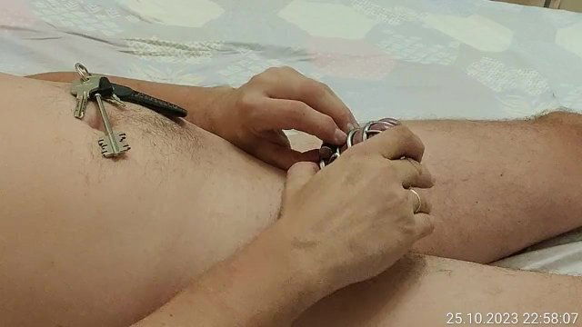 wife opened husband played pyramid... Again without orgasm...