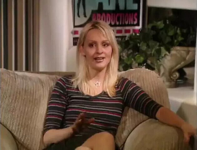 Lucky starving slutty girl getting snatch boned