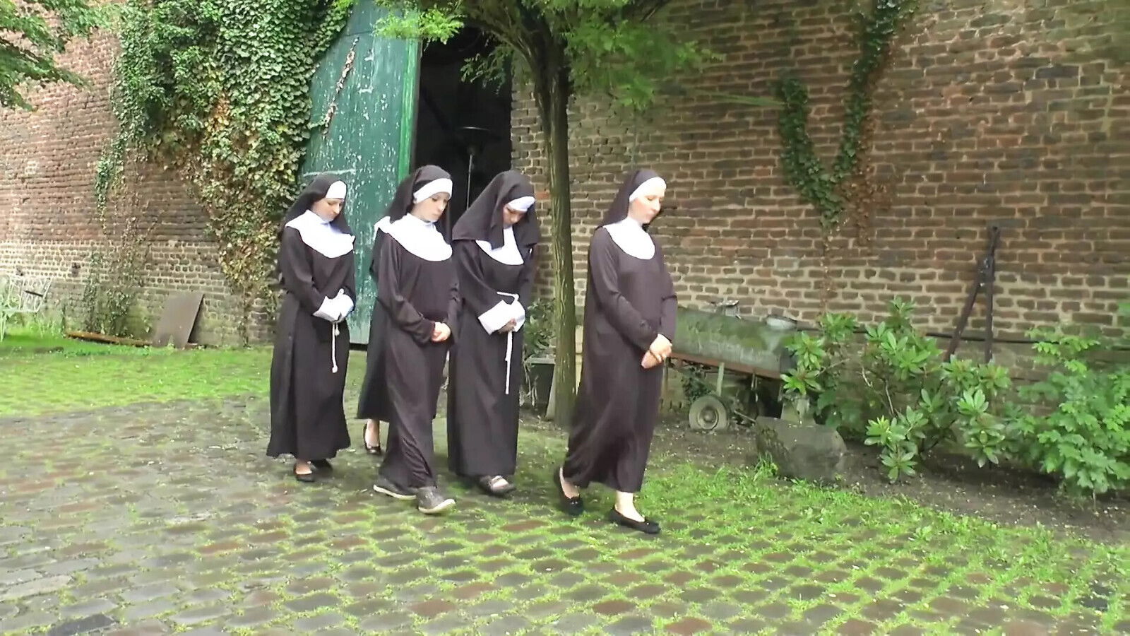 Convent Real Sluts