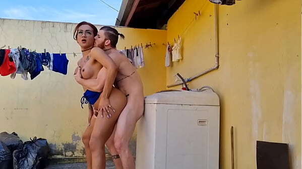 gostosa passou frente casa chamei foder quintal casa