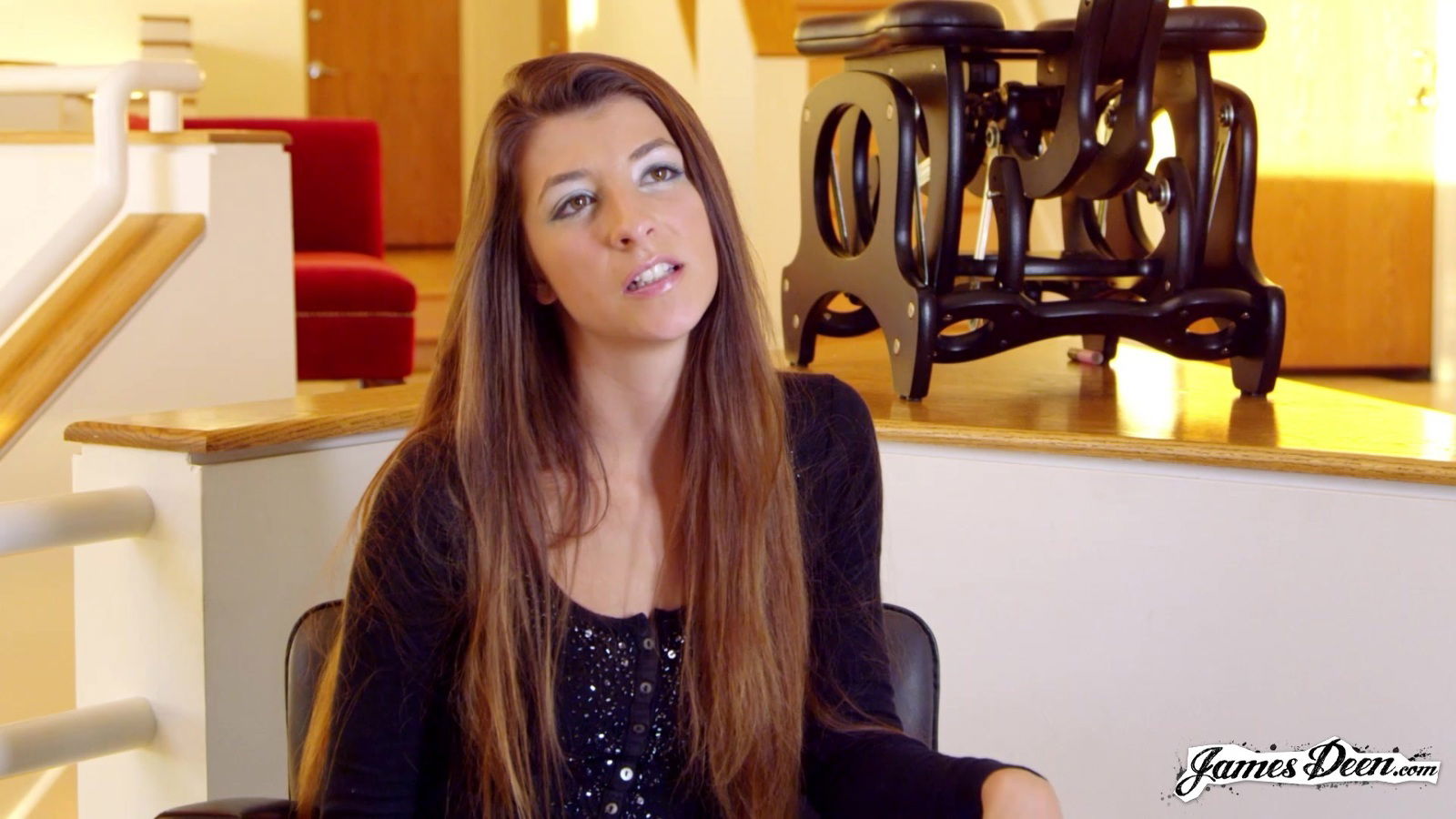 Passionate licking makes adorable brunette Giaoni Wiley