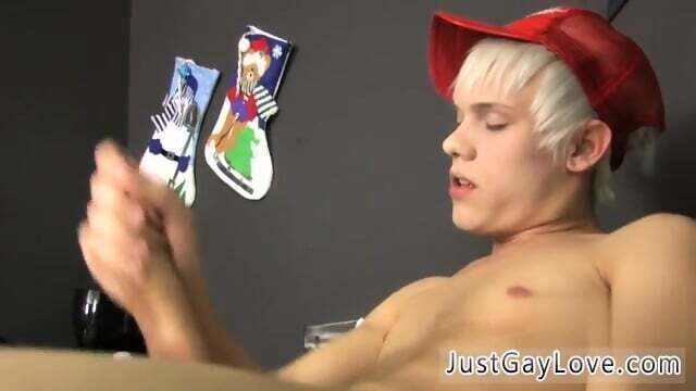 Crude Ashton Cody works beautiful magic this holiday solo.