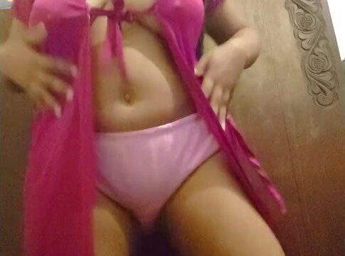 WOW.. Sexy Lady dancing with nightdress..අම්මේ කැරි නැටුම... කැරි මිල්ගේ කරදර