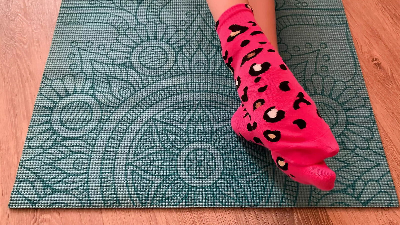 Gloria Gimson pink socks caresses feet yoga