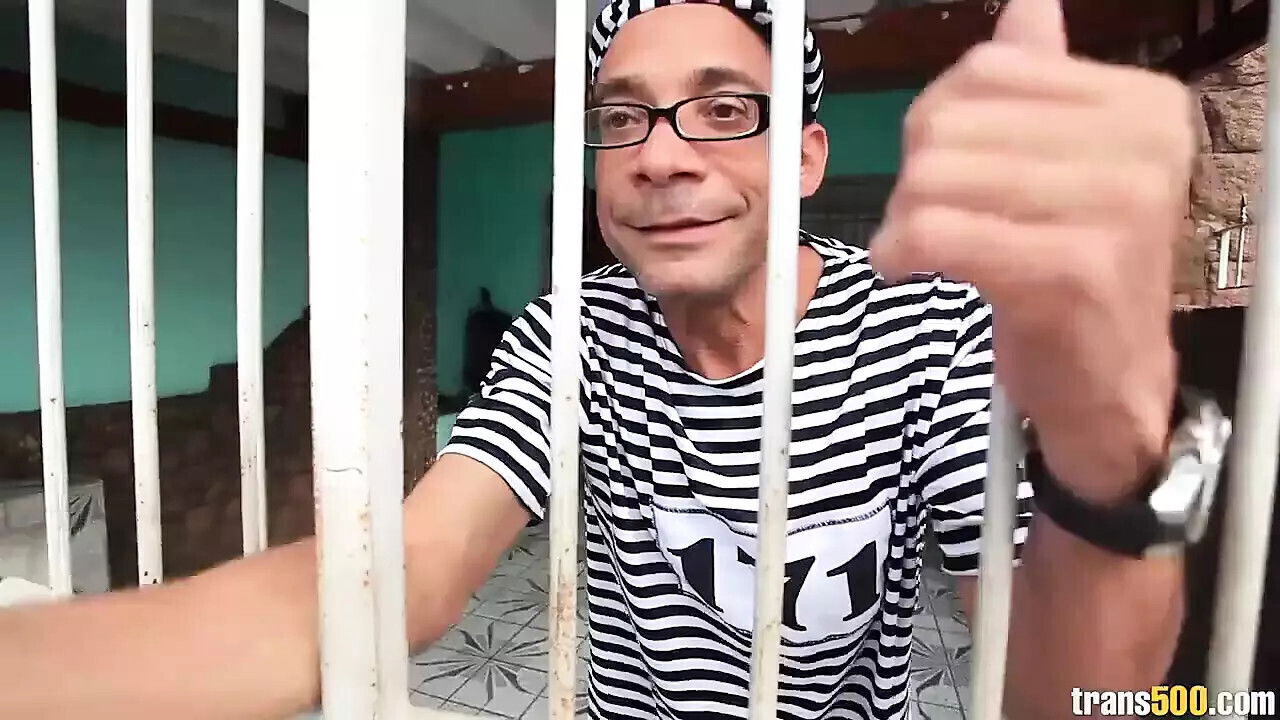 Perla Rios Serves Ramon