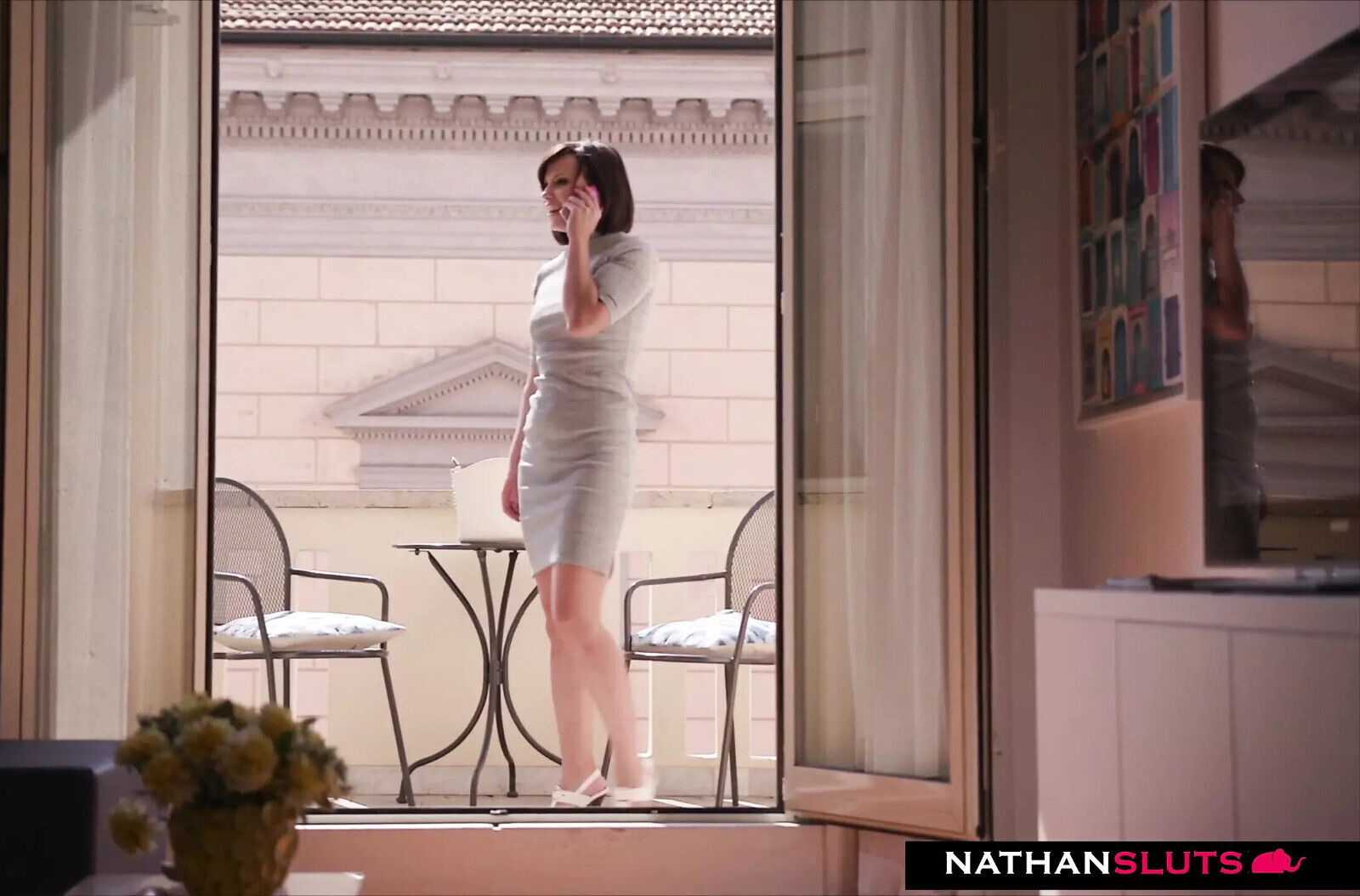 Housewife Alysa Wants Steamy with Italian Lover