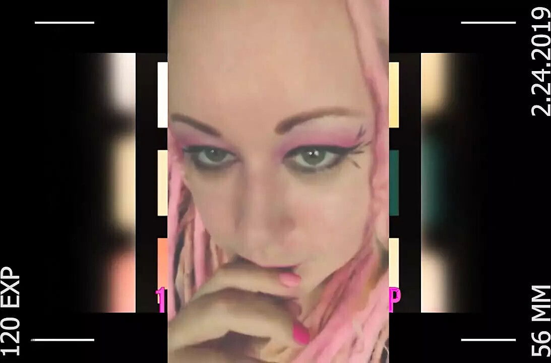 Sensual with your girlfriend includes countdown