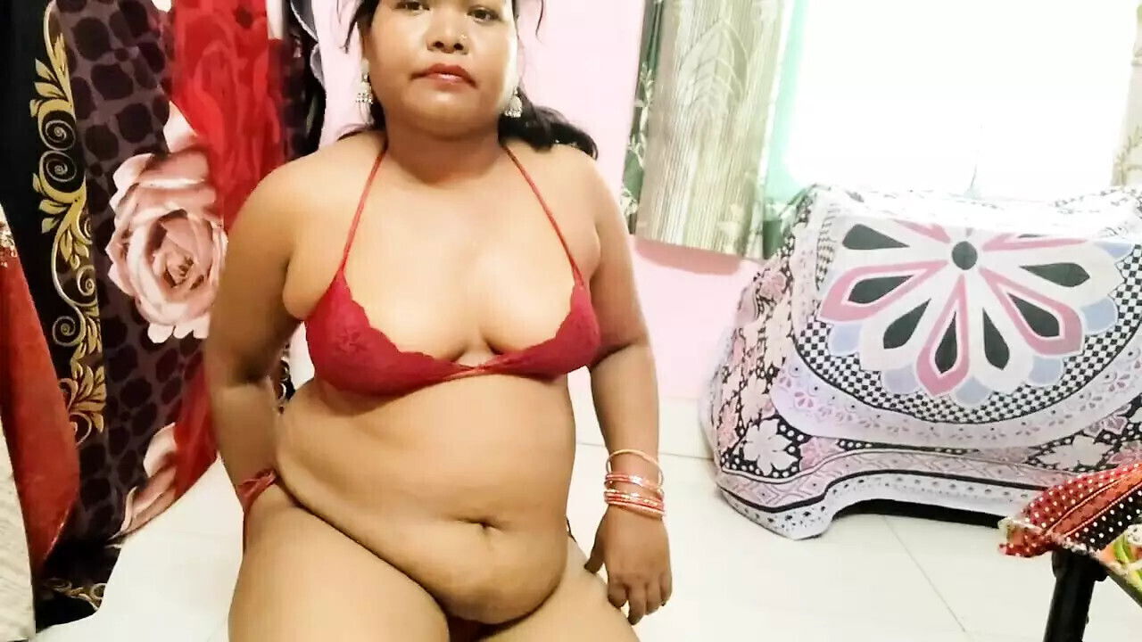 Indian Housewife Sexy Lady Show Part