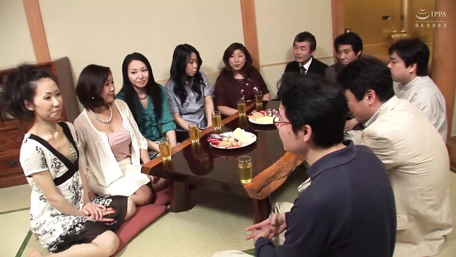 Choose Partner Naked Mature Women Have Divorce History