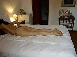 Gala Benson la reina de las milfs argentinas espiada y cogida