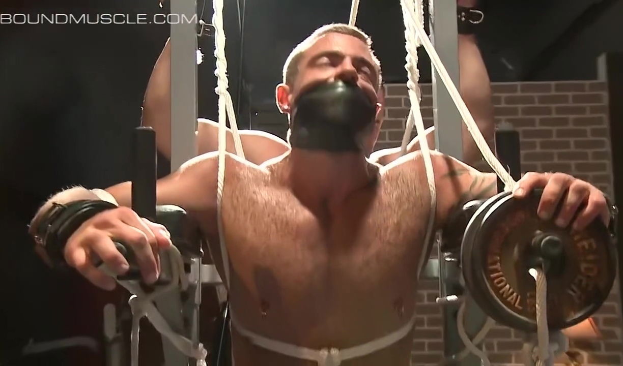 Slides Muscle With Rogue Trace Michaels