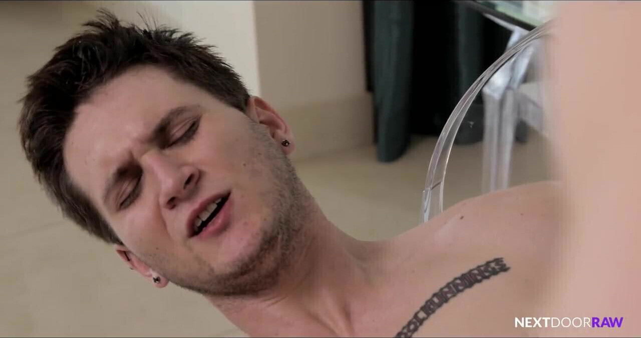 Hope Dad Doesn't Catch Me Breeding Raw Ass! 