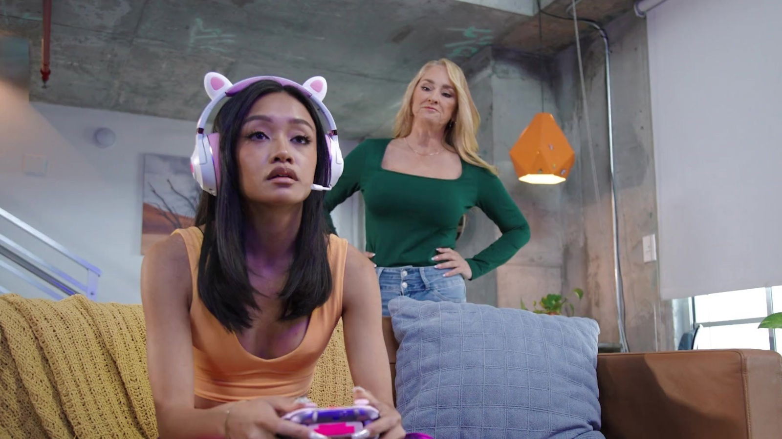 Wendy Raine Jade Kimiko pleasuring each other with their tongues