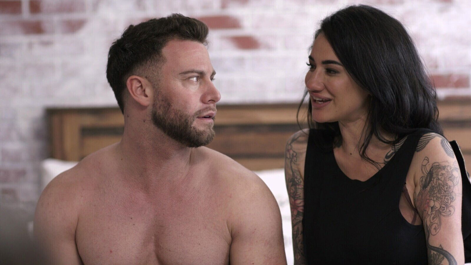 Arabelle Raphael takes natural after fuck