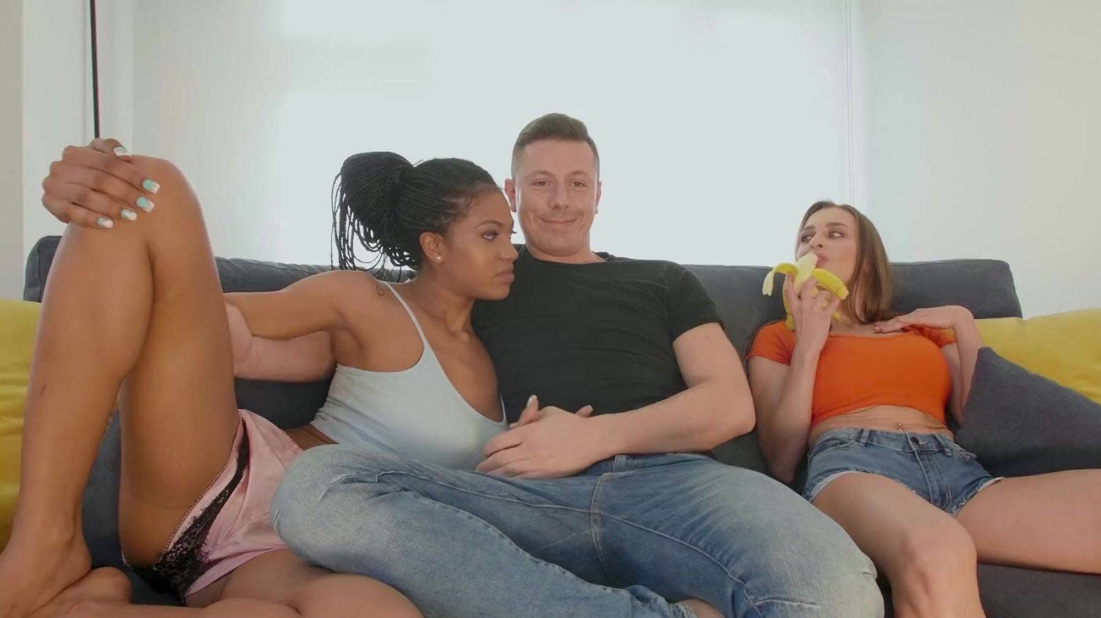 Josephine Jackson Tina Fire lick each other's pussy while getting fucked