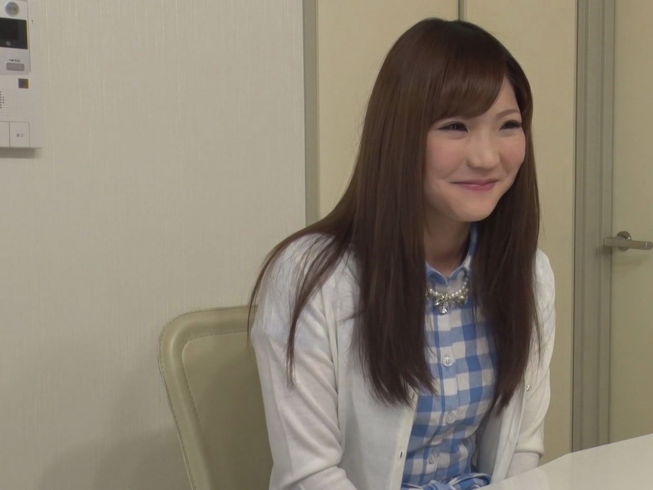 Asian cutie Ishihara gives head gets screwed outdoors